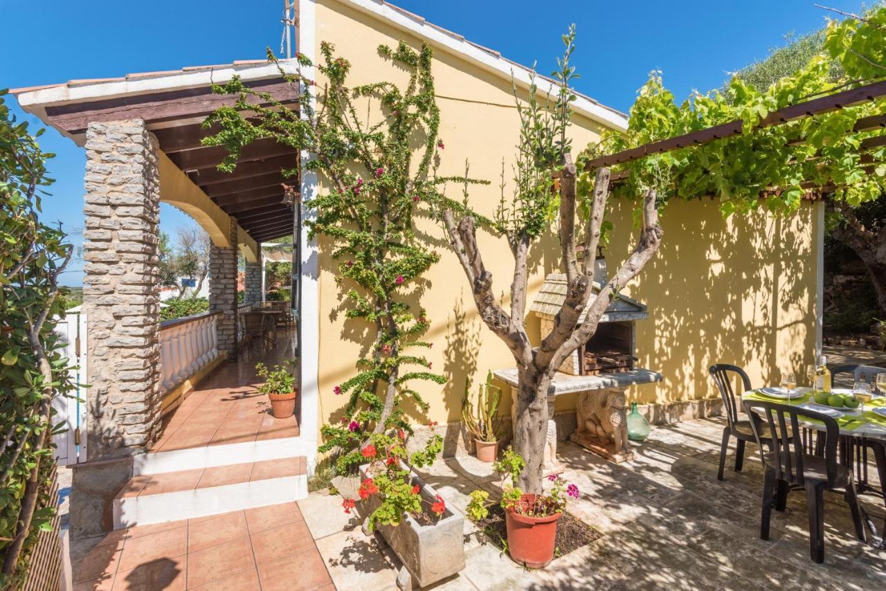 Villa Mari - Calan Porter